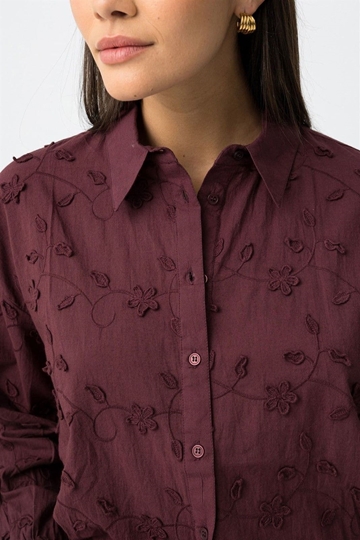 Camisa bordada, Bookly - Imagen 2