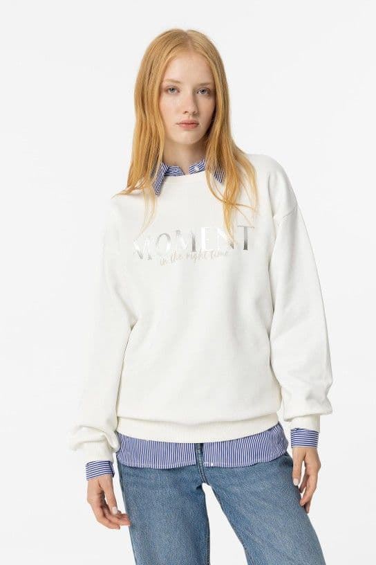 Sudadera blanca texto plata, Oceanic - Imagen 3